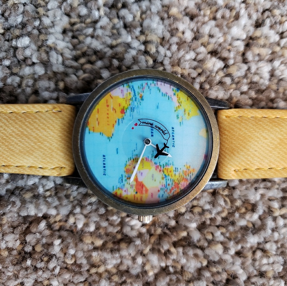 World wristwatch! - Picture 2 of 3